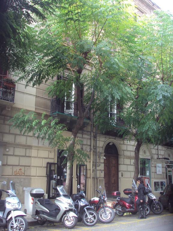 Hotel Casa Carlotta à Palerme Extérieur photo