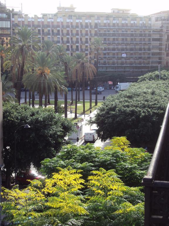 Hotel Casa Carlotta à Palerme Extérieur photo